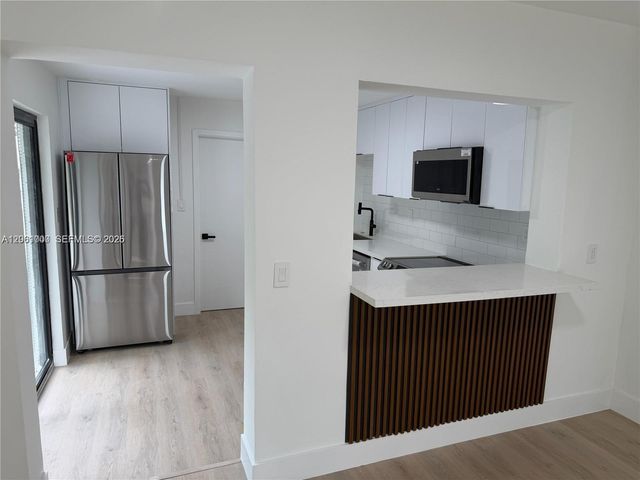 1621 SW 11th Court, Fort Lauderdale, FL 33312