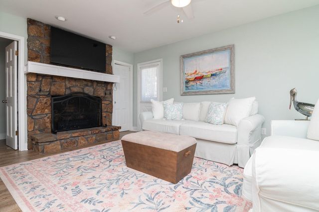 30035 ARROWHEAD DR, Ocean View, DE 19970
