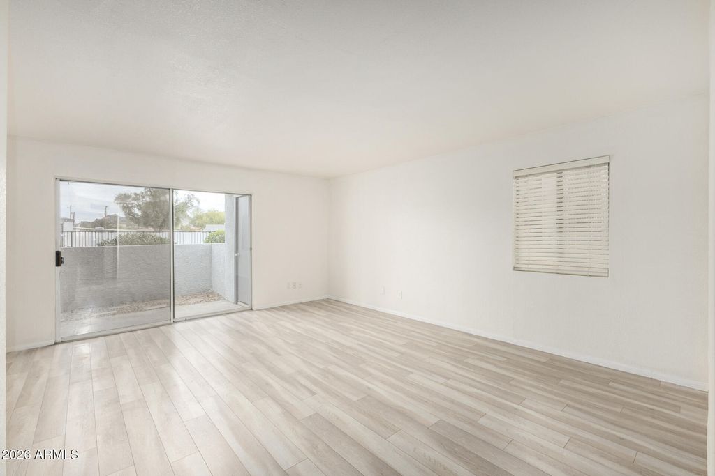 7550 N 12TH Street 146, Phoenix, AZ 85020