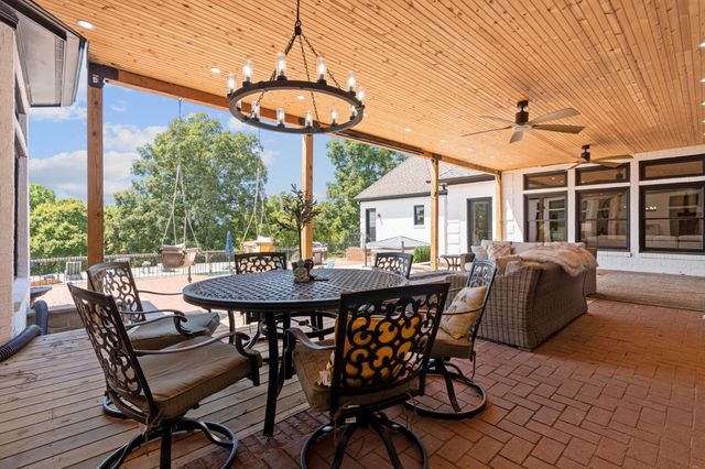 2512 Lewisburg Hwy, Fayetteville, TN 37334