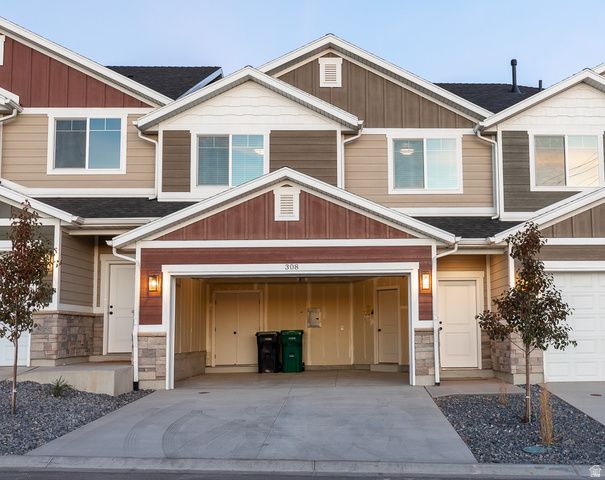 308 N N CANTERBURY WAY, Clearfield, UT 84015