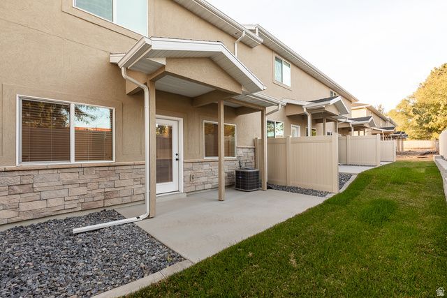 308 N N CANTERBURY WAY, Clearfield, UT 84015