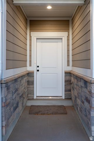 308 N N CANTERBURY WAY, Clearfield, UT 84015