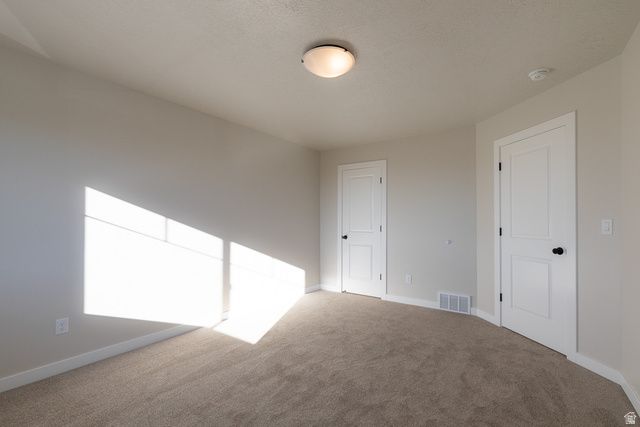 308 N N CANTERBURY WAY, Clearfield, UT 84015