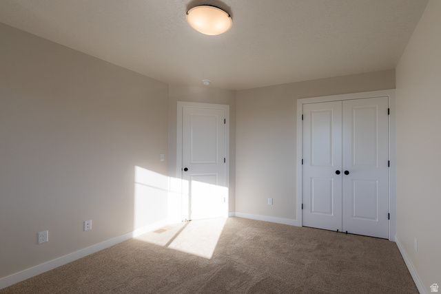 308 N N CANTERBURY WAY, Clearfield, UT 84015