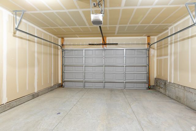 308 N N CANTERBURY WAY, Clearfield, UT 84015