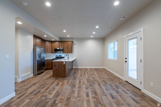 308 N N CANTERBURY WAY, Clearfield, UT 84015