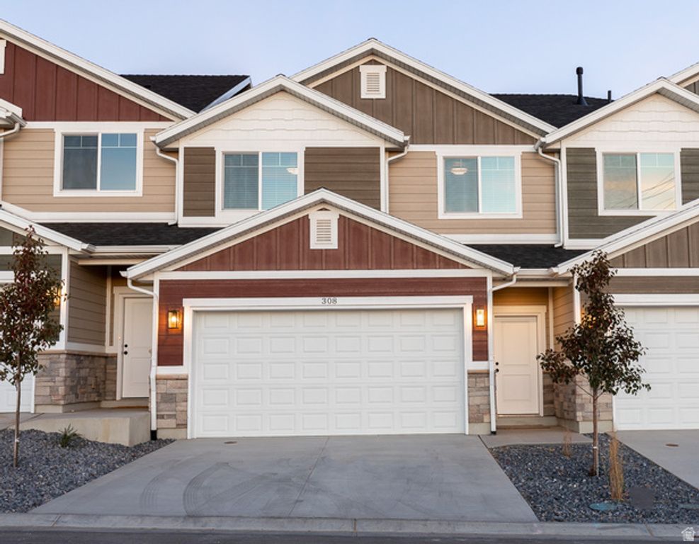 308 N N CANTERBURY WAY, Clearfield, UT 84015