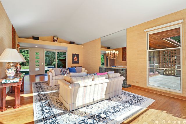 80 Meadow Hill Road, Barrington Hills, IL 60010