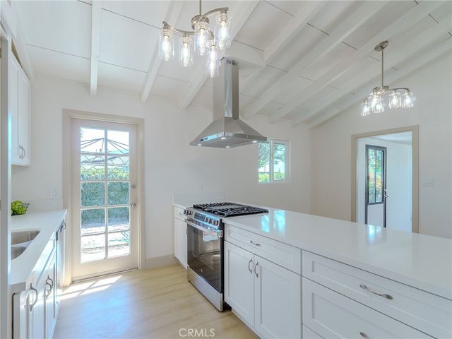5247 Monterey Road, Riverside, CA 92506