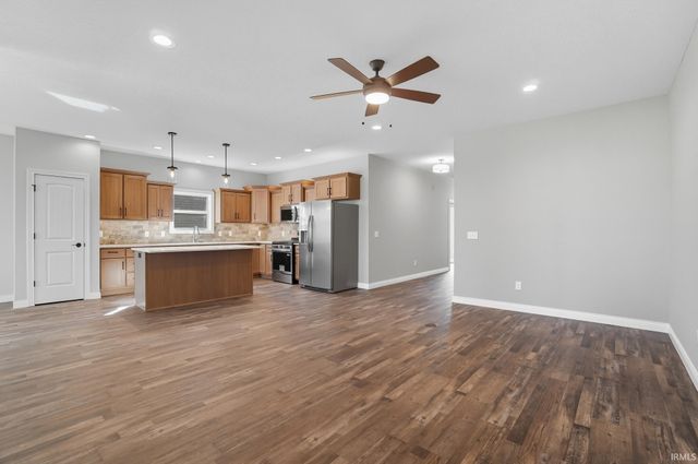 14146 Hughies Cove, Fort Wayne, IN 46845