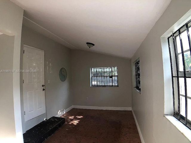 361 NE 57th St, Miami, FL 33137