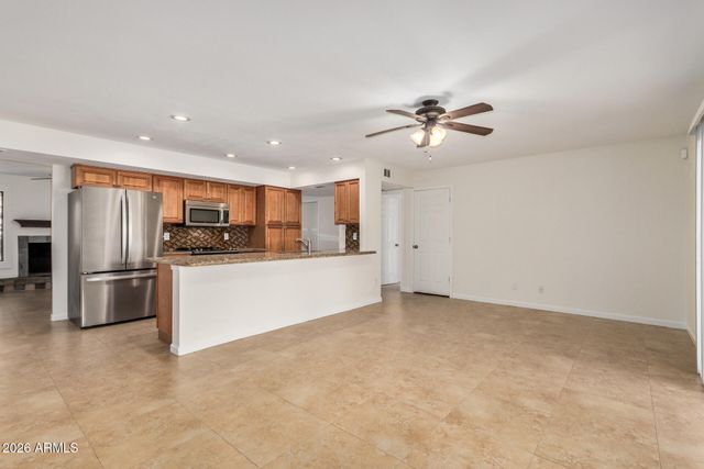 6815 S JUNIPER Street, Tempe, AZ 85283