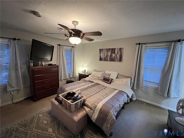 8336 Devils Den Ln, Mechanicsville, VA 23111