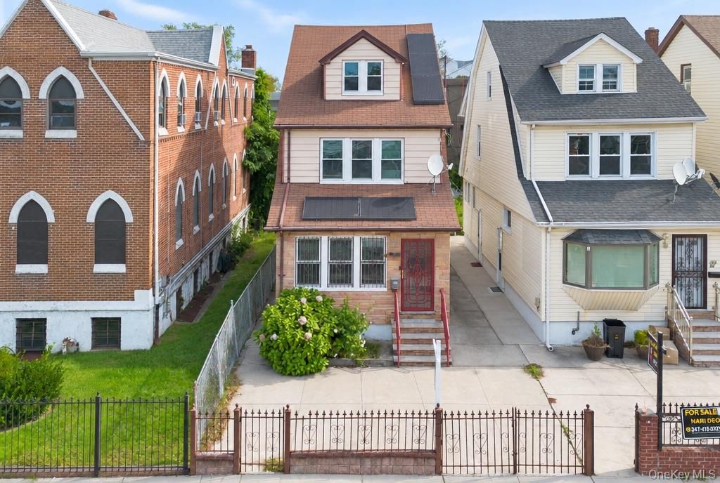 10931 135th Street, South Ozone Park, NY 11420 — photo 4