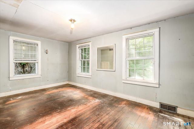 28 Old Mill Road, New Milford, CT 06776