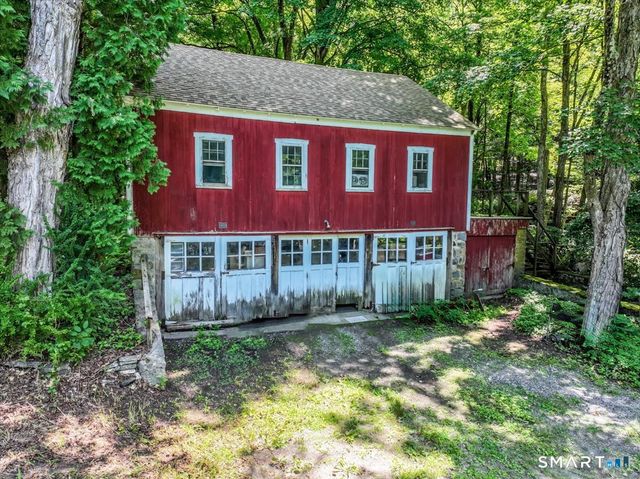 28 Old Mill Road, New Milford, CT 06776