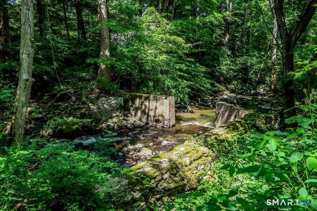 28 Old Mill Road, New Milford, CT 06776