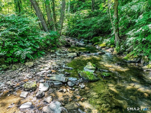 28 Old Mill Road, New Milford, CT 06776