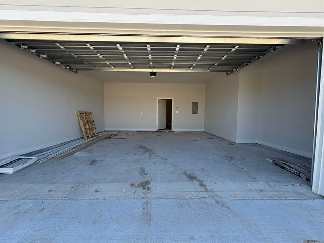 220 Fosters Way, Thibodaux, LA 70301