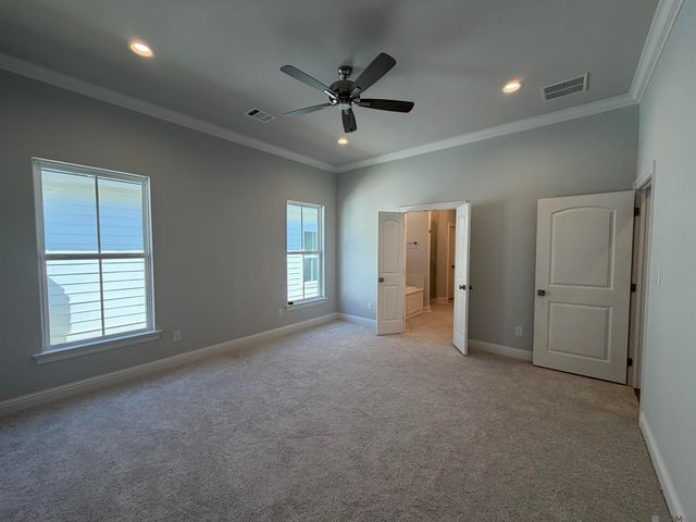 220 Fosters Way, Thibodaux, LA 70301