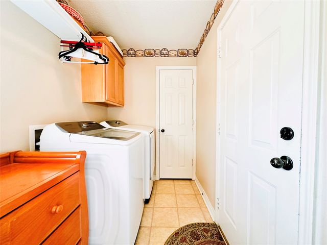 3740 Castlegate Drive, Paris, TX 75462