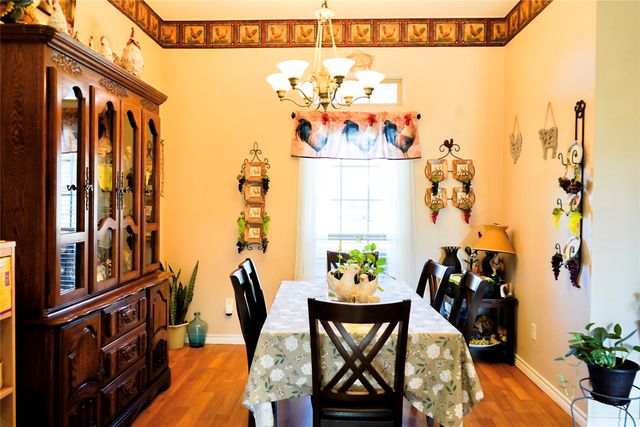 3740 Castlegate Drive, Paris, TX 75462