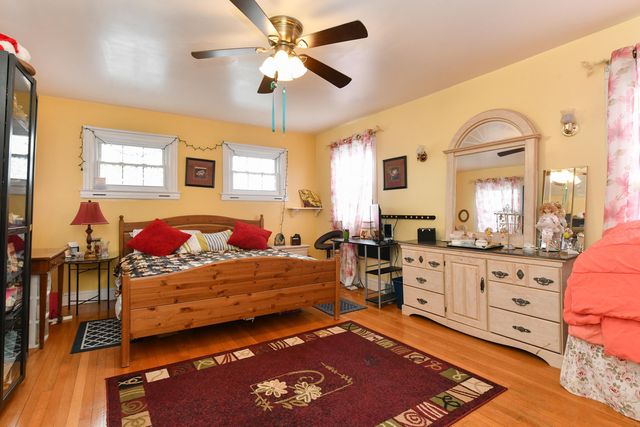 144 STUYVESANT AVE, Kearny, NJ 07032