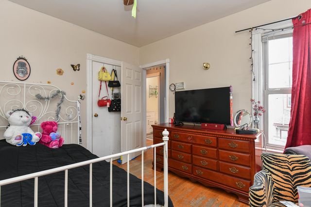 144 STUYVESANT AVE, Kearny, NJ 07032