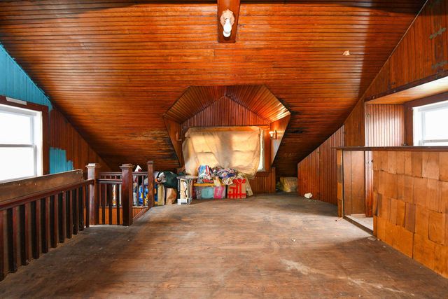 144 STUYVESANT AVE, Kearny, NJ 07032