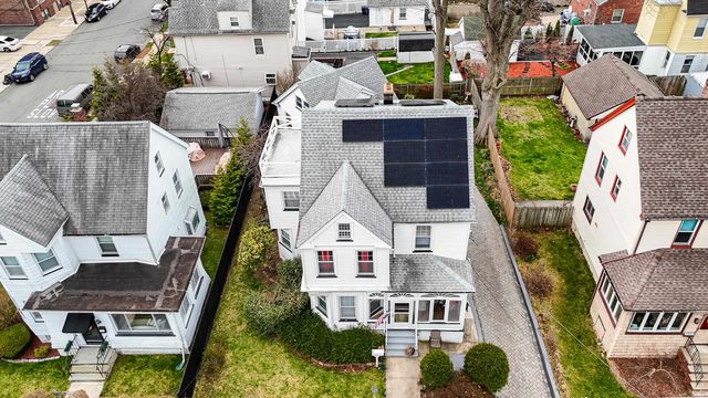 144 STUYVESANT AVE, Kearny, NJ 07032