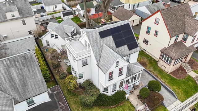 144 STUYVESANT AVE, Kearny, NJ 07032