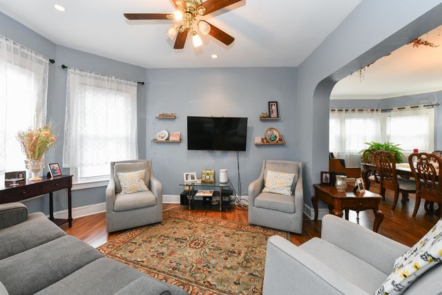 144 STUYVESANT AVE, Kearny, NJ 07032