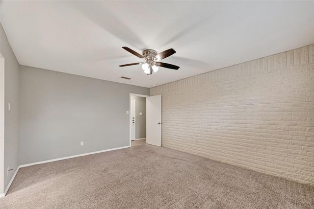 16614 Blackhawk Boulevard, Friendswood, TX 77546