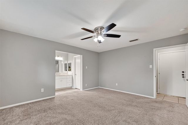 16614 Blackhawk Boulevard, Friendswood, TX 77546