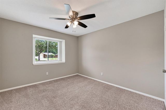 16614 Blackhawk Boulevard, Friendswood, TX 77546