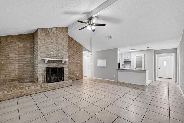16614 Blackhawk Boulevard, Friendswood, TX 77546