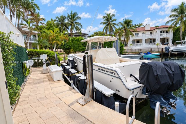 705 Bella Vista Ave, Coral Gables, FL 33156