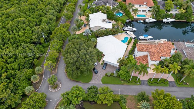 705 Bella Vista Ave, Coral Gables, FL 33156