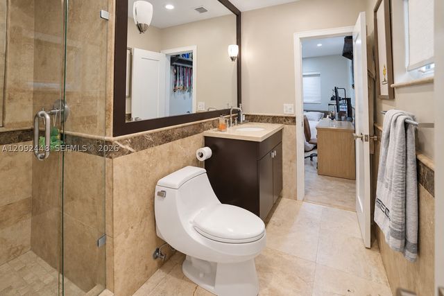 705 Bella Vista Ave, Coral Gables, FL 33156