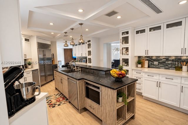 705 Bella Vista Ave, Coral Gables, FL 33156