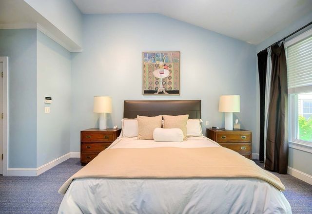 69 Carriage Hill Circle 69, Southborough, MA 01772