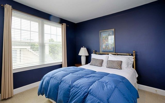 69 Carriage Hill Circle 69, Southborough, MA 01772
