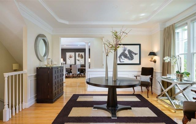 69 Carriage Hill Circle 69, Southborough, MA 01772