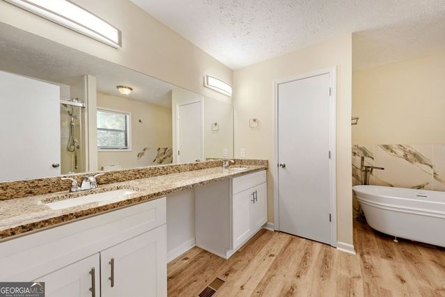 972 Tyrell Drive, Austell, GA 30106