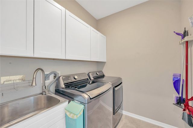 10814 WHITLAND GROVE DRIVE, Riverview, FL 33578