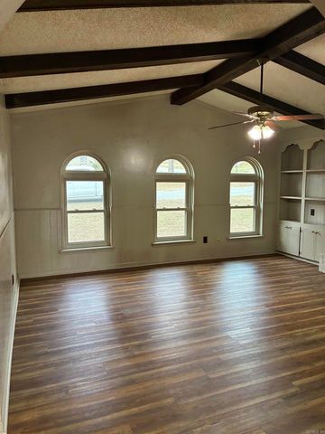 10707 Nuthatch Drive, Sherwood, AR 72120