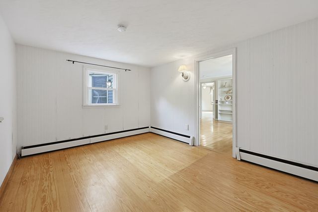 223 Reed Rd, Westport, MA 02790