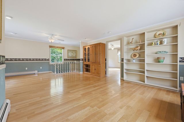 223 Reed Rd, Westport, MA 02790