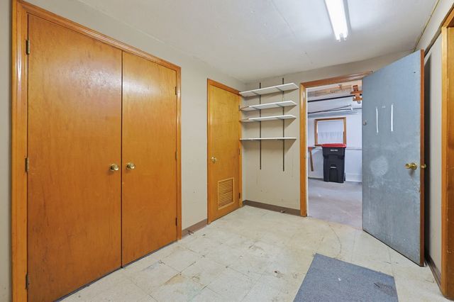 223 Reed Rd, Westport, MA 02790